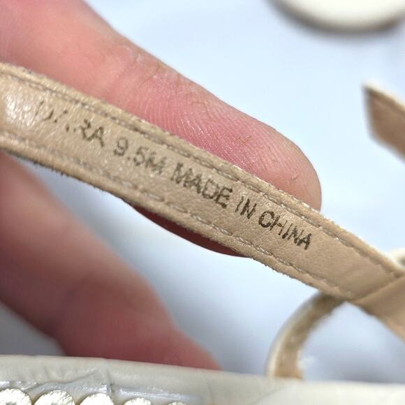 Sam Edelman Dara Croc Embossed Print Sandals Ivory Size 9.5 - Picture 8 of 16